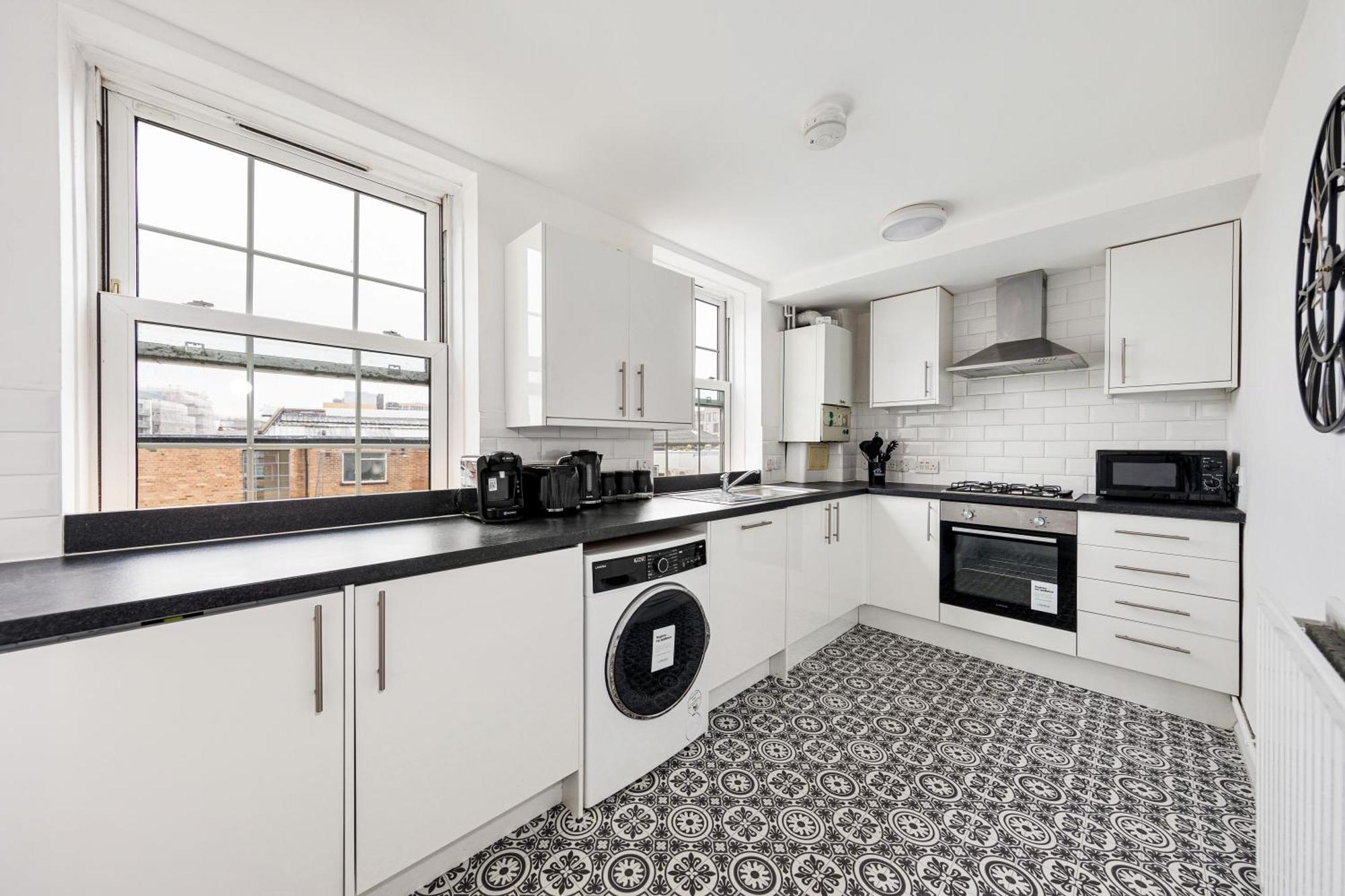 Sleek Shoreditch Hideout - 2 Bed Gem With Balcony In Central לונדון מראה חיצוני תמונה